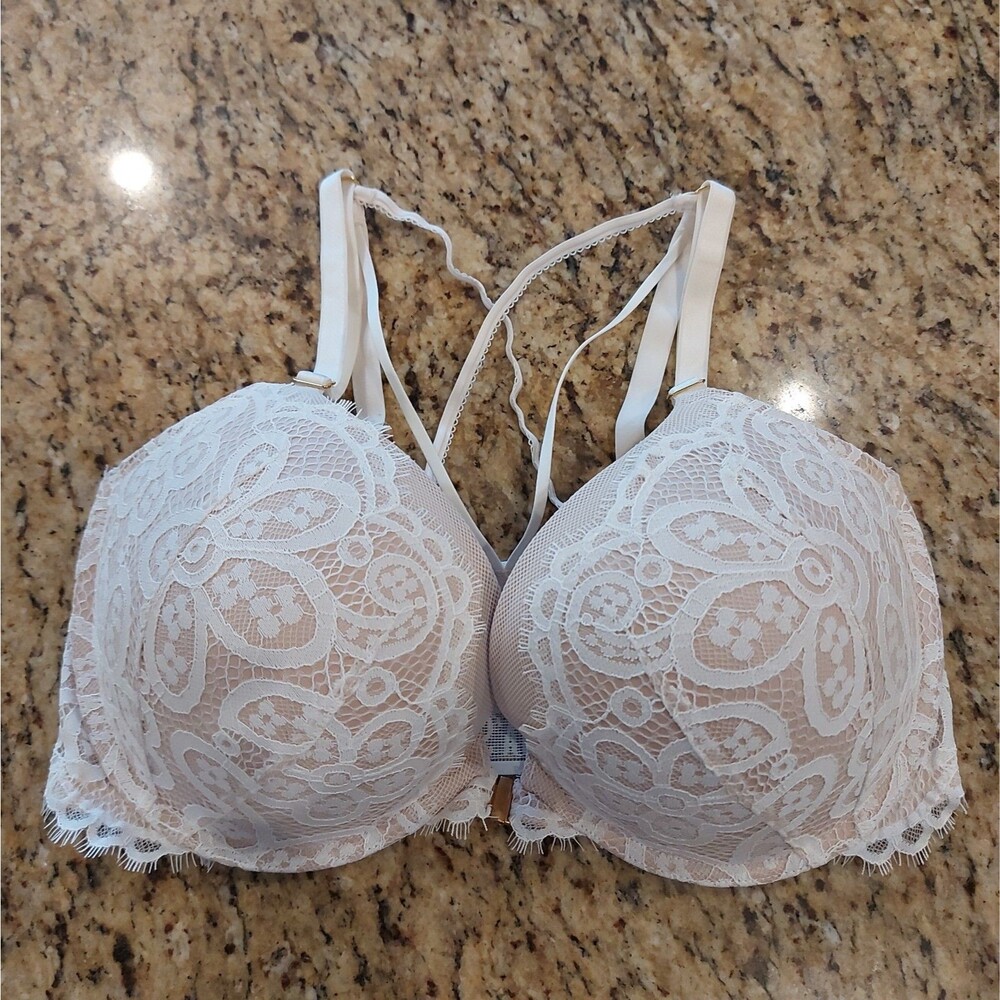 VICTORIA'S SECRET Very Sexy Push-Up Bra Size 36DDD Front Close NWOT White/Beige